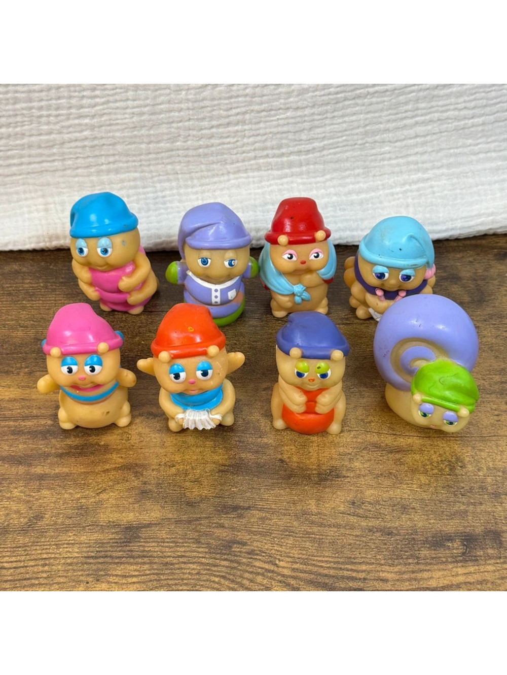 Vintage 1986 Hasbro Playskool Glo Worm Bug Friends Finger Puppets lot of 8
